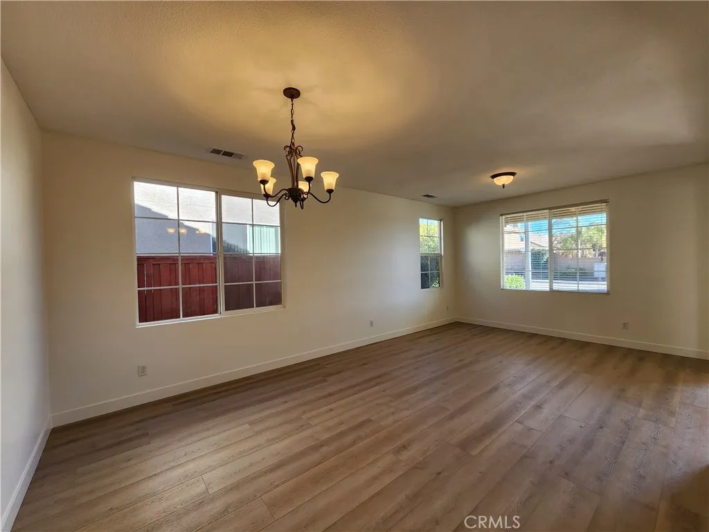 Additional image 6 of 32016 Orange Blossom Dr, Winchester, CA 92596