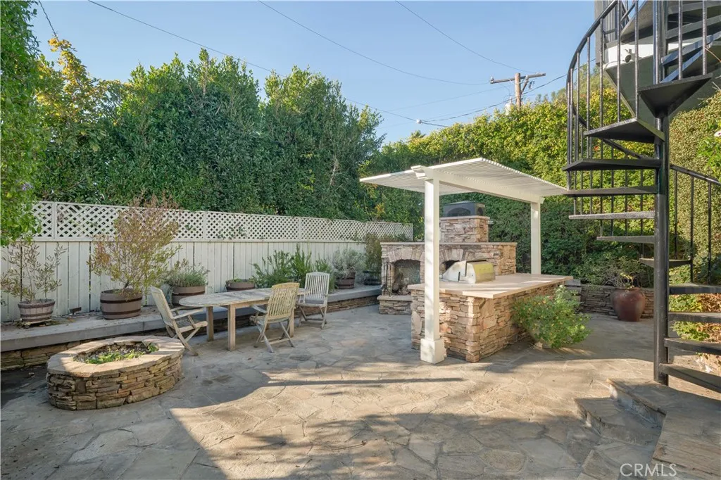 Additional image 28 of 2201 Agnes Rd, Manhattan Beach, CA 90266