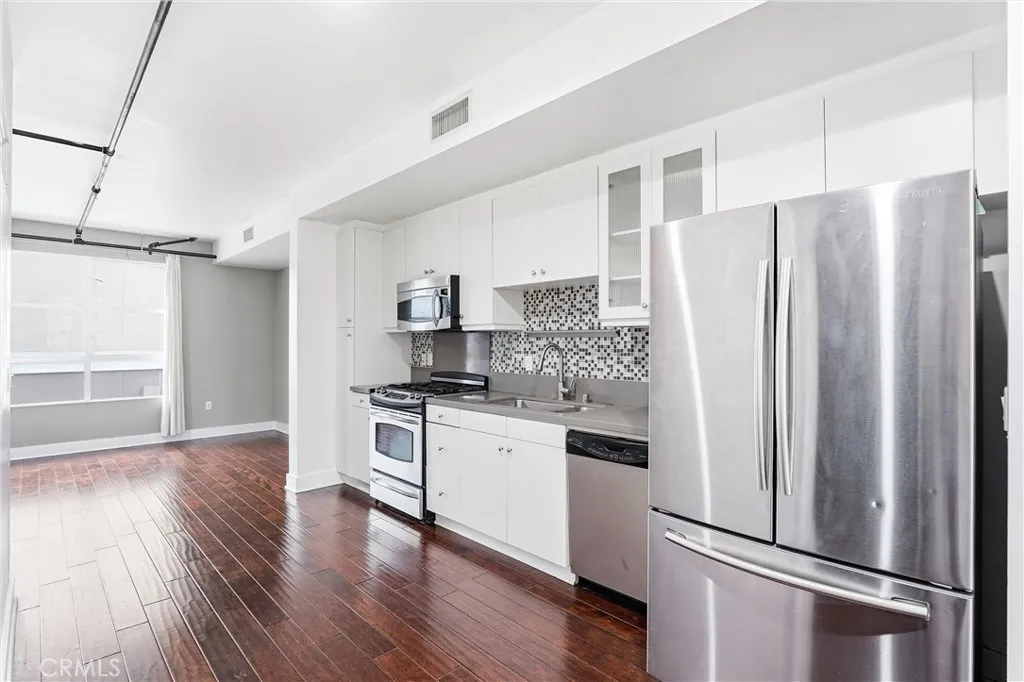 Additional image 15 of 911 E Santa Ana Blvd, Santa Ana, CA 92701