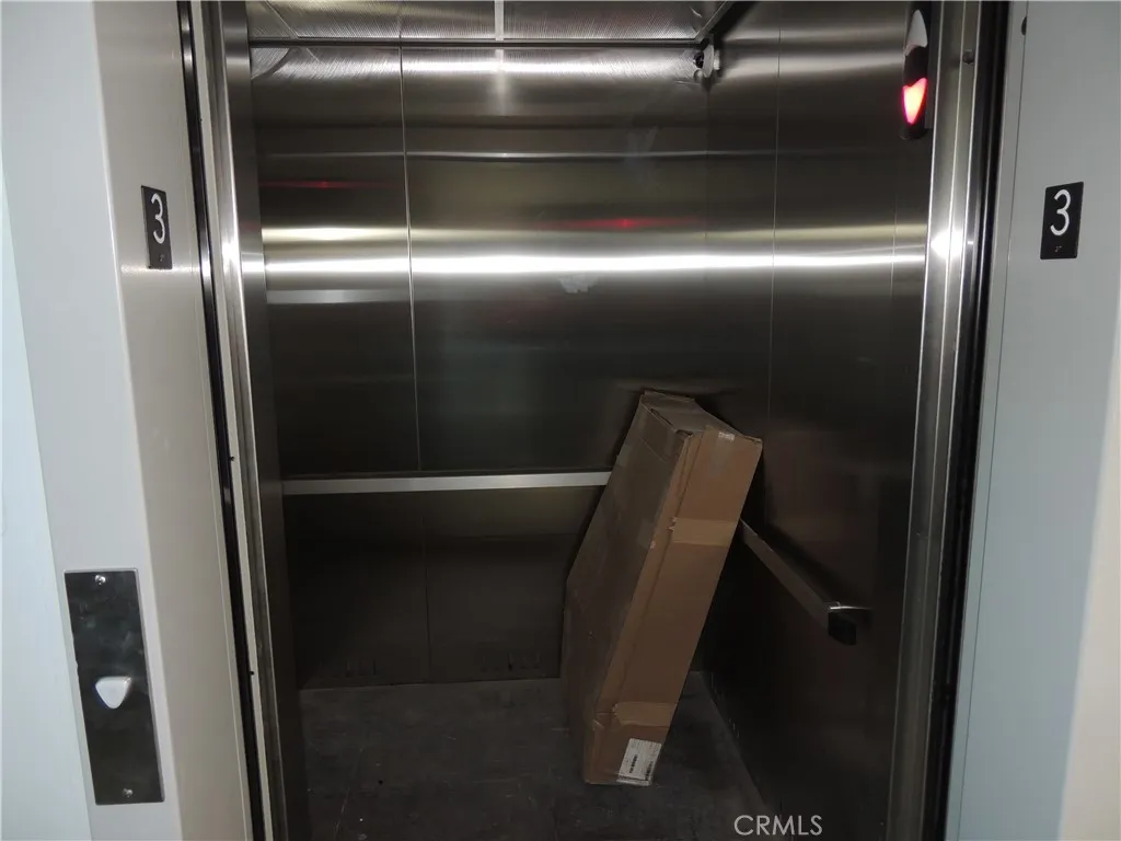 Additional image 27 of 22735 Del Valle Street Unit 2, Woodland Hills, CA 91364