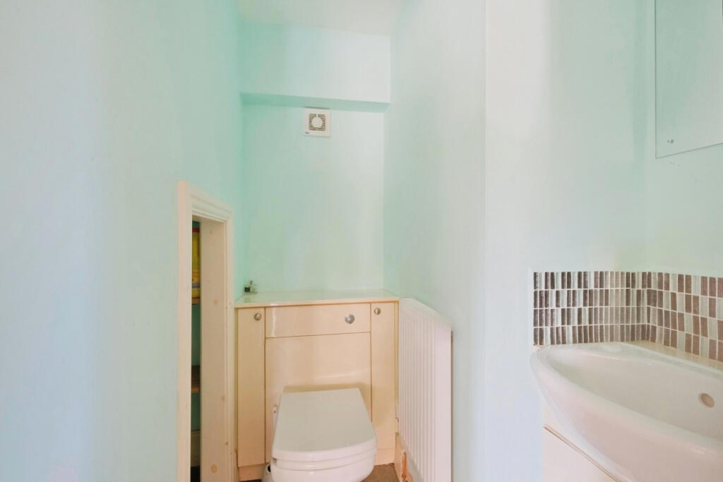 Additional image 8 of Etwall Road,Hall Green, Birmingham, West Midlands B28 0LF