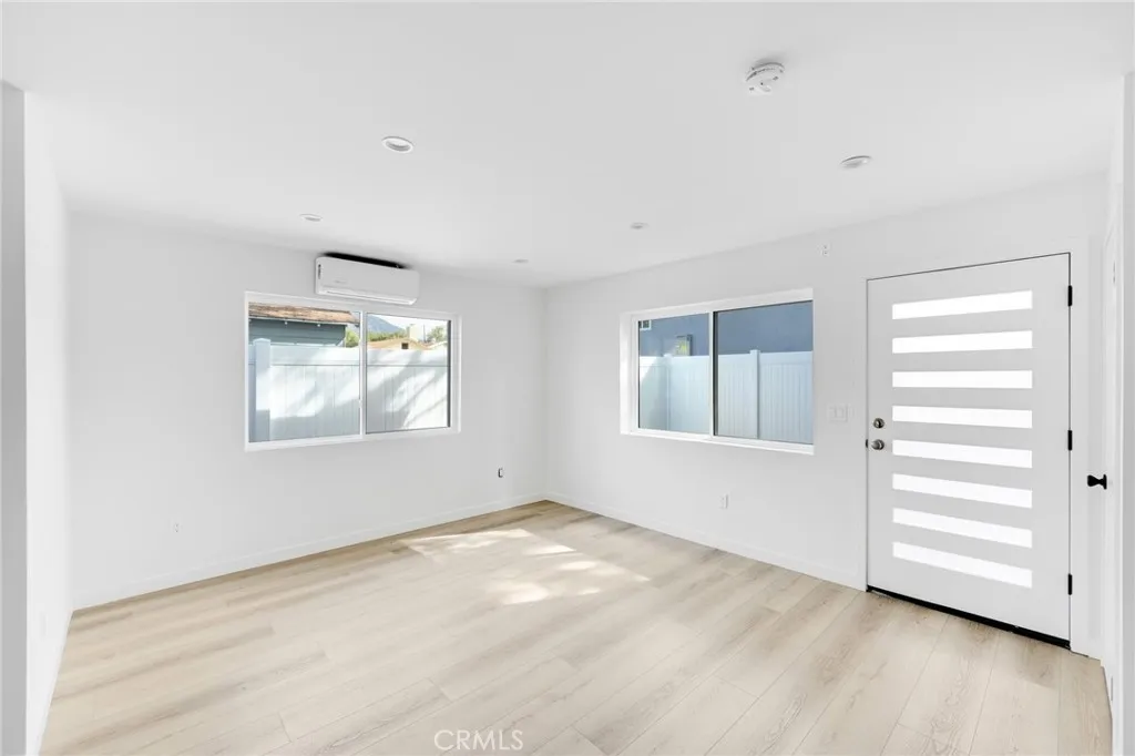 Additional image 17 of 10331 Scoville Avenue, Sunland, CA 91040