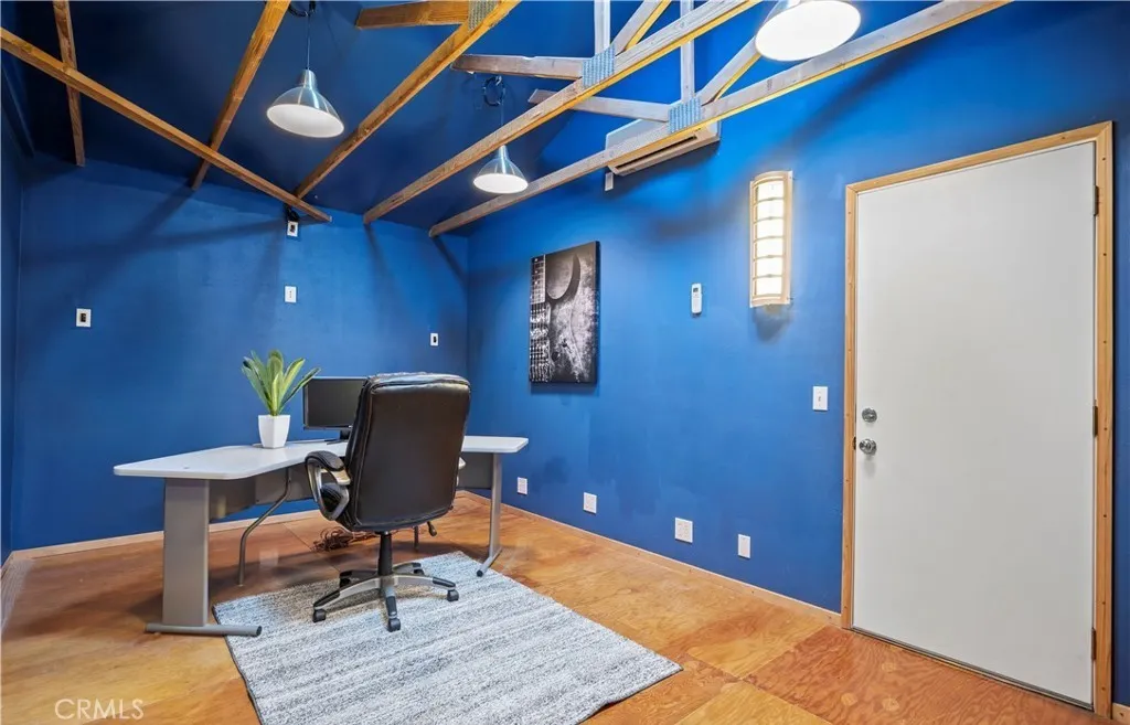 Additional image 43 of 5637 Redwood Ave, Palmdale, CA 93551