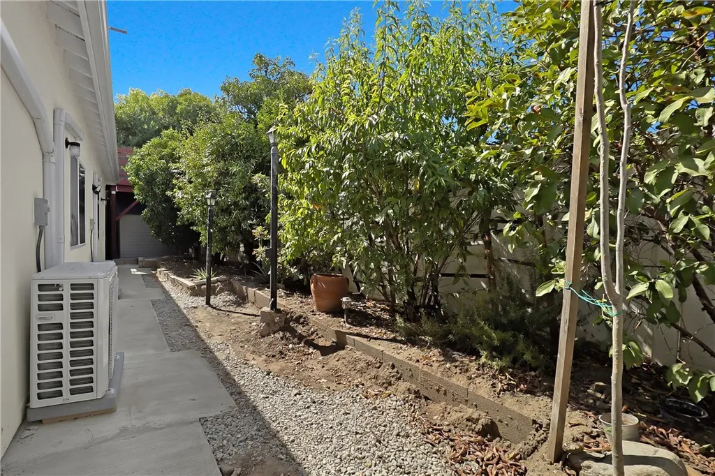 Additional image 23 of 23393 Schoolcraft Street, West Hills, CA 91307