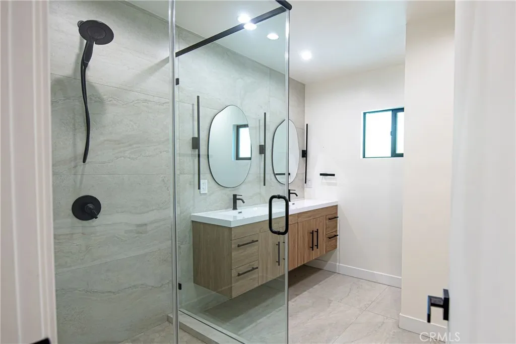 Additional image 34 of 7760 Independence, Canoga Park, CA 91304