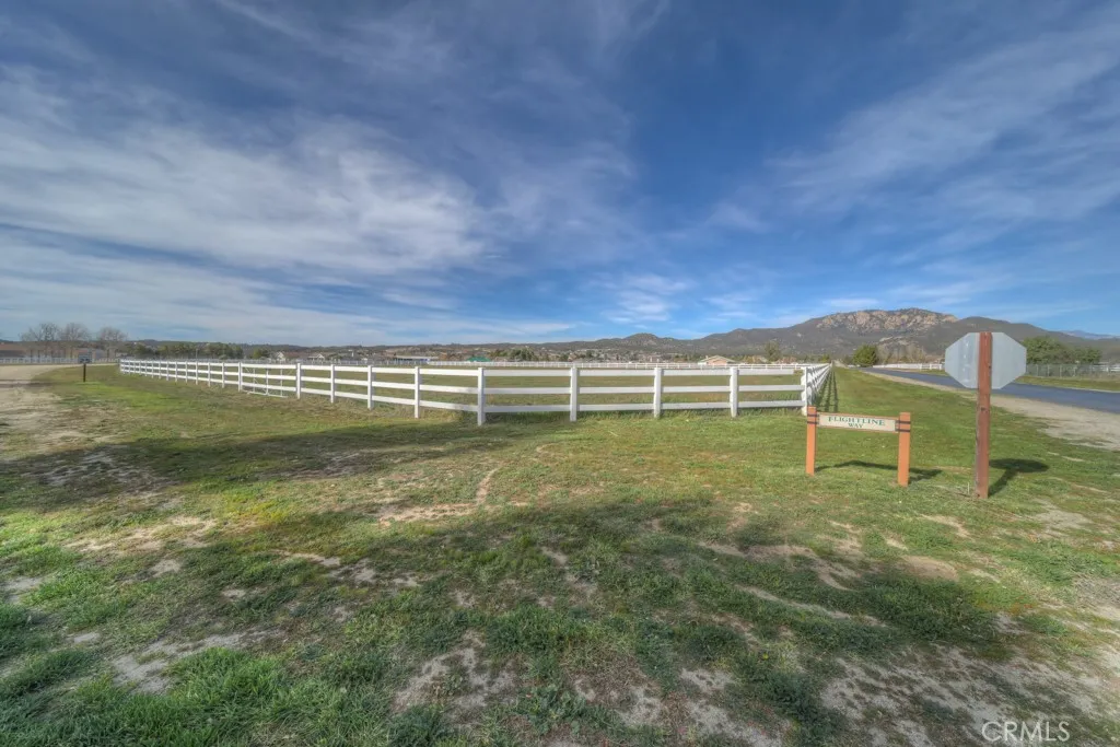 Additional image 4 of 300 Flightline Way, Aguanga, CA 92536