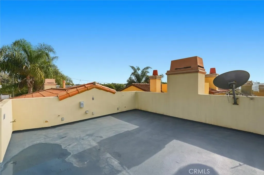 Additional image 39 of 233 S Irena Ave Unit 1, Redondo Beach, CA 90277