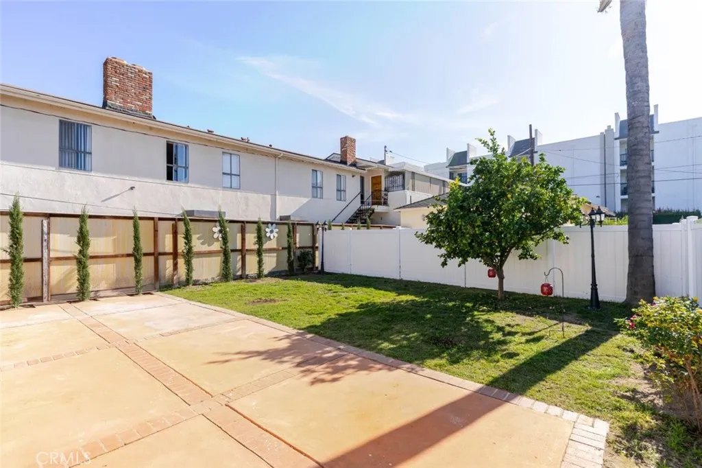 Additional image 22 of 320 E Dryden Street, Glendale, CA 91207