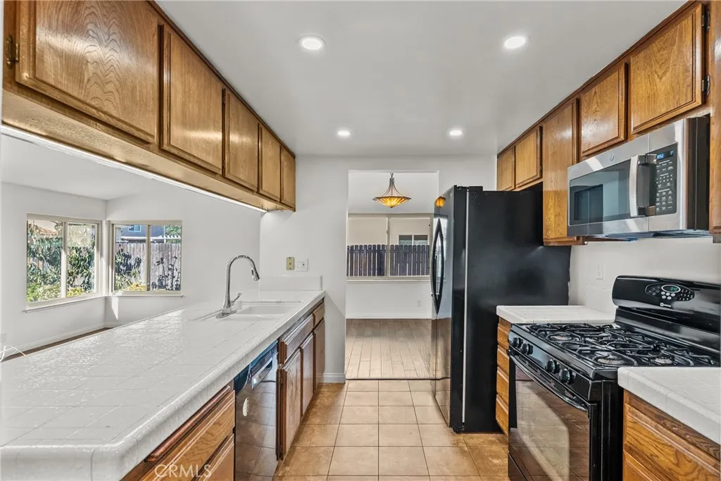 Additional image 75 of 4847 Talmadge Rd, Moorpark, CA 93021