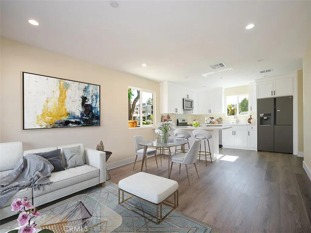 Additional image 5 of 24743 Valley Street Unit 3, Newhall, CA 91321