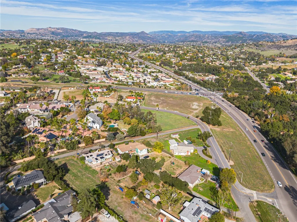 Additional image 17 of 2065 Lendee Drive, Escondido, CA 92025