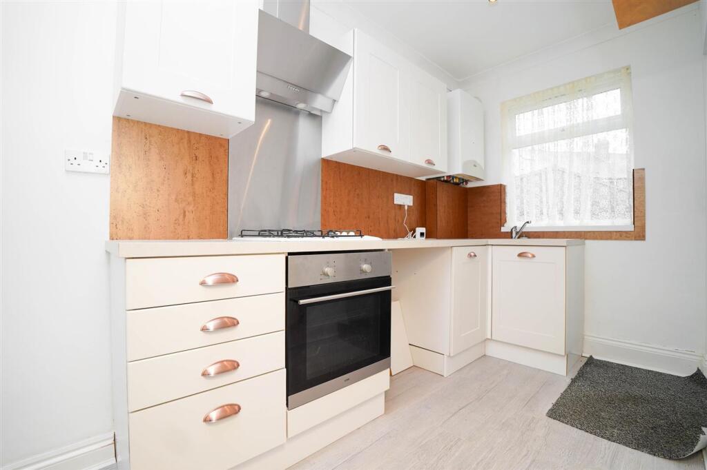 Additional image 5 of Highfield Road, Hall Green, B28