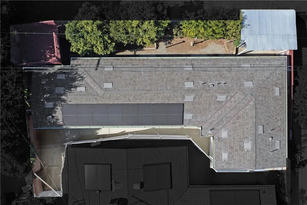 23393 Schoolcraft Street, West Hills, CA 91307