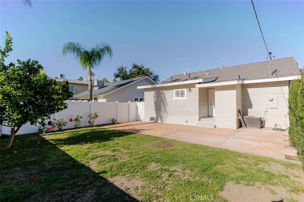 Additional image 23 of 320 E Dryden Street, Glendale, CA 91207