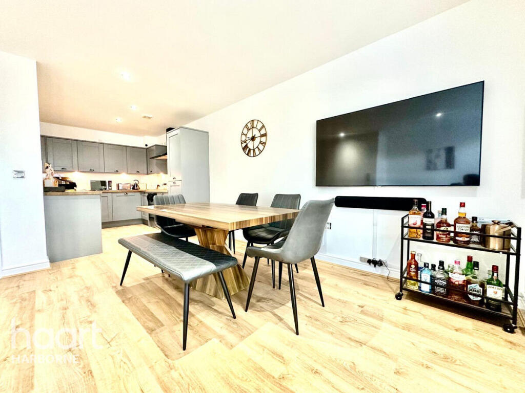 Additional image 5 of Middlepark Drive, Drive