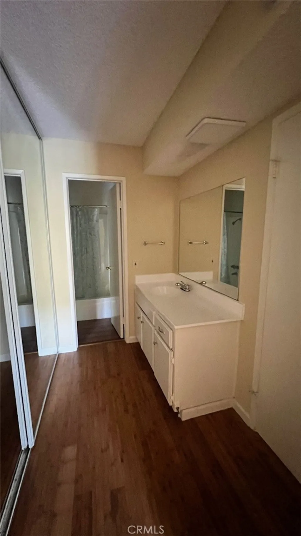 Additional image 10 of 15425 Sherman Way Unit 101, Van Nuys, CA 91406