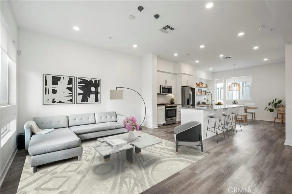 Additional image 30 of 279 Dockside Lane, San Pedro, CA 90731