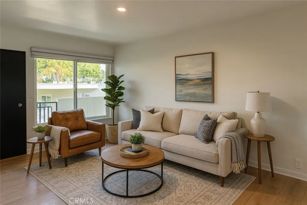 Additional image 6 of 251 N Oakland Ave Unit 10, Pasadena, CA 91101