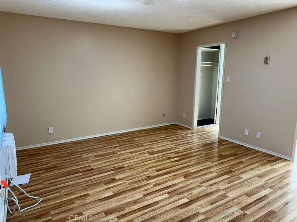 Additional image 4 of 6438 Mammoth Avenue, Van Nuys, CA 91401