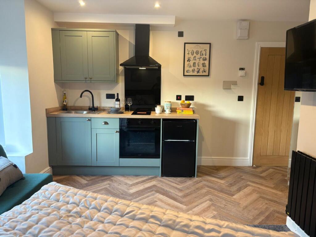 Additional image 3 of G 71 Raddlebarn Road, Selly Oak, Birmingham, West Midlands, B29