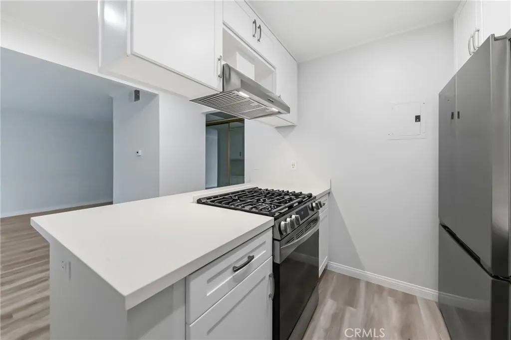 Additional image 12 of 1422 Cabrillo Park Unit B, Santa Ana, CA 92701