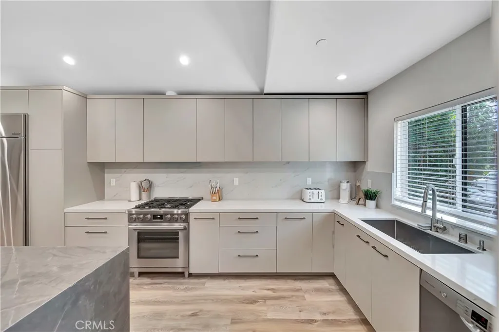 Additional image 67 of 6743 Colgate Avenue, Los Angeles, CA 90048