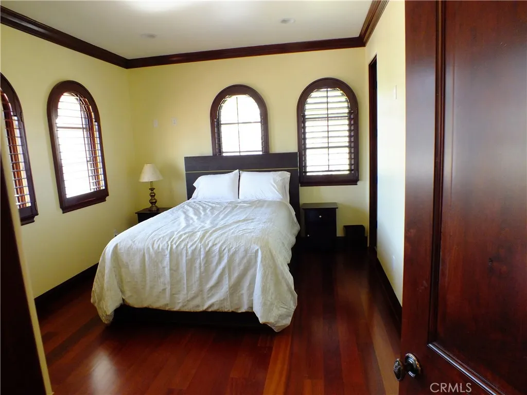 Additional image 22 of 903 10th Street, Manhattan Beach, CA 90266