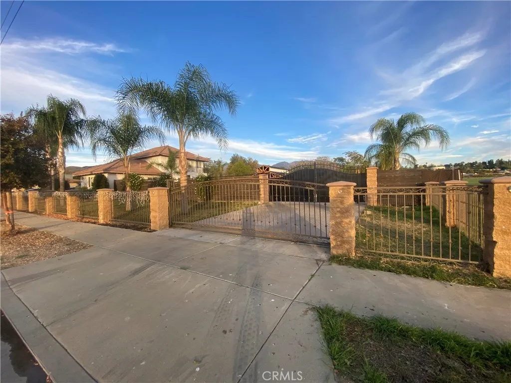 Additional image 4 of 12383 12th, Yucaipa, CA 92399