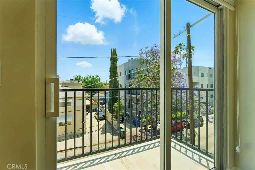 Additional image 12 of 11302 Morrison Street Unit 202, North Hollywood, CA 91601