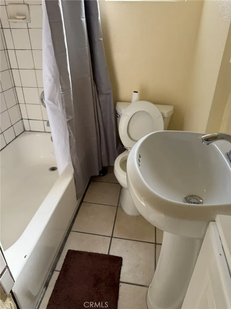 Additional image 34 of 44527 Date Avenue, Lancaster, CA 93534