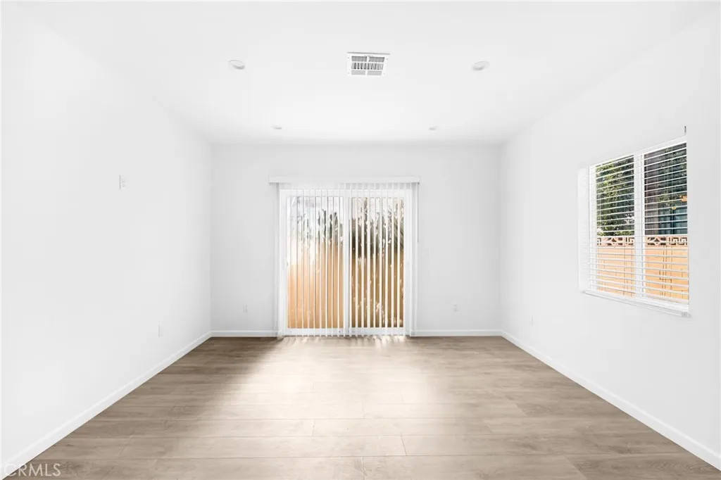 Additional image 20 of 7044 White Oak Ave Unit A, Van Nuys, CA 91406