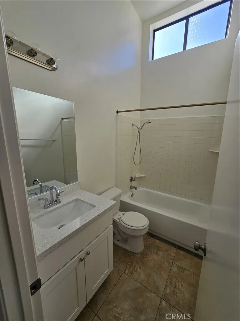 Additional image 33 of 7942 Moonshadow Cir Unit 1, Huntington Beach, CA 92647