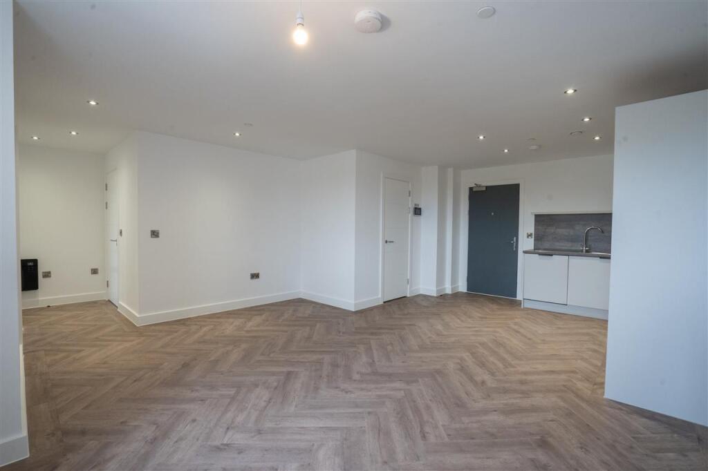 Additional image 6 of Ariel House, Birmingham