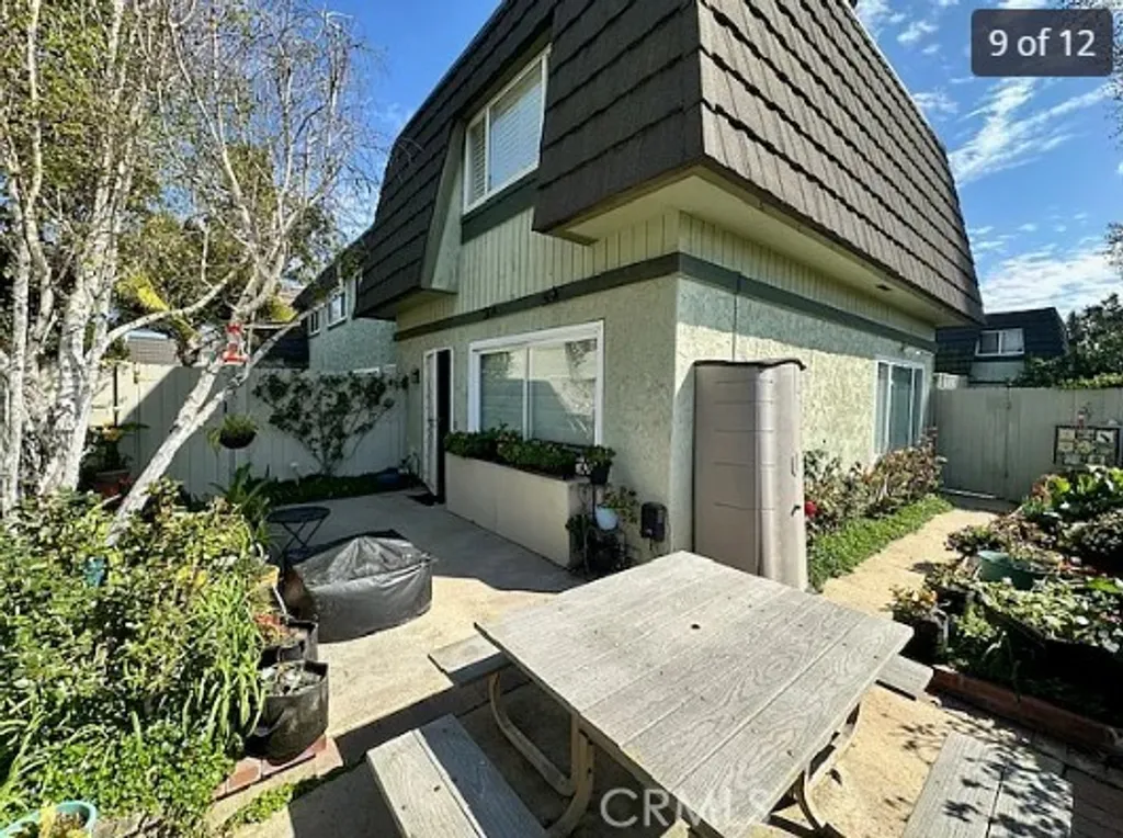 Additional image 9 of 1649 Iowa Street Unit D, Costa Mesa, CA 92626