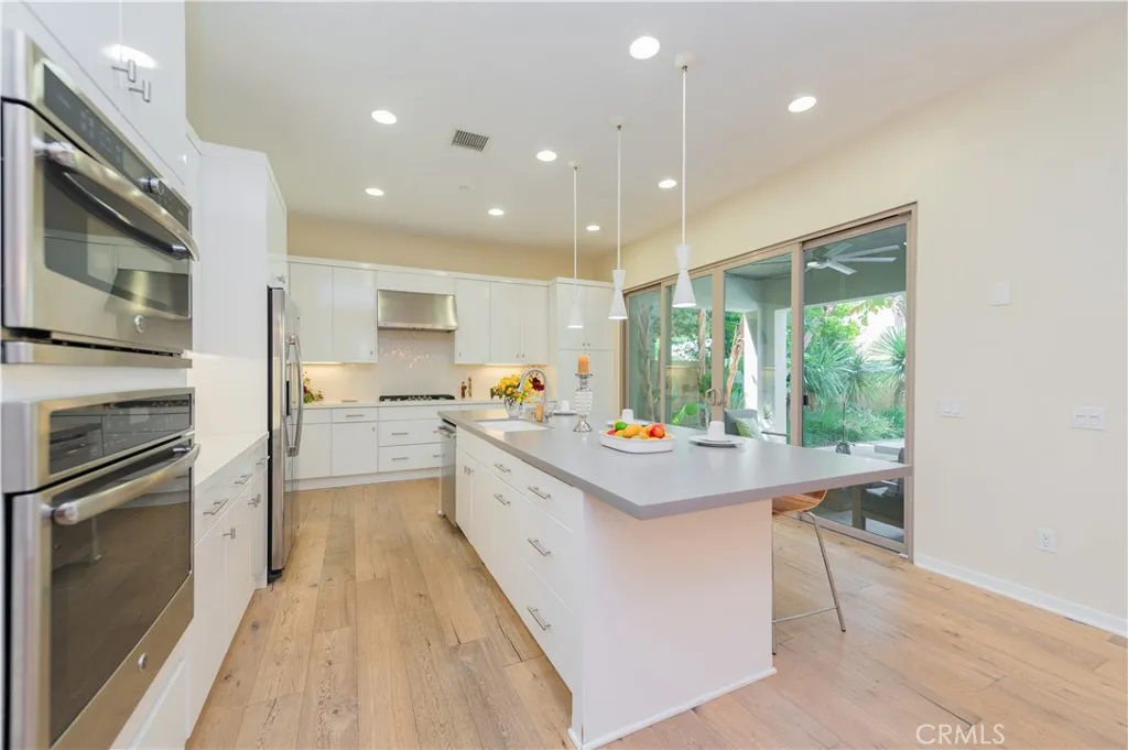 Additional image 12 of 103 Newall, Irvine, CA 92618