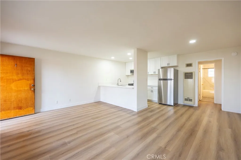 Additional image 18 of 115 N Walnuthaven Drive Unit 1, West Covina, CA 91790