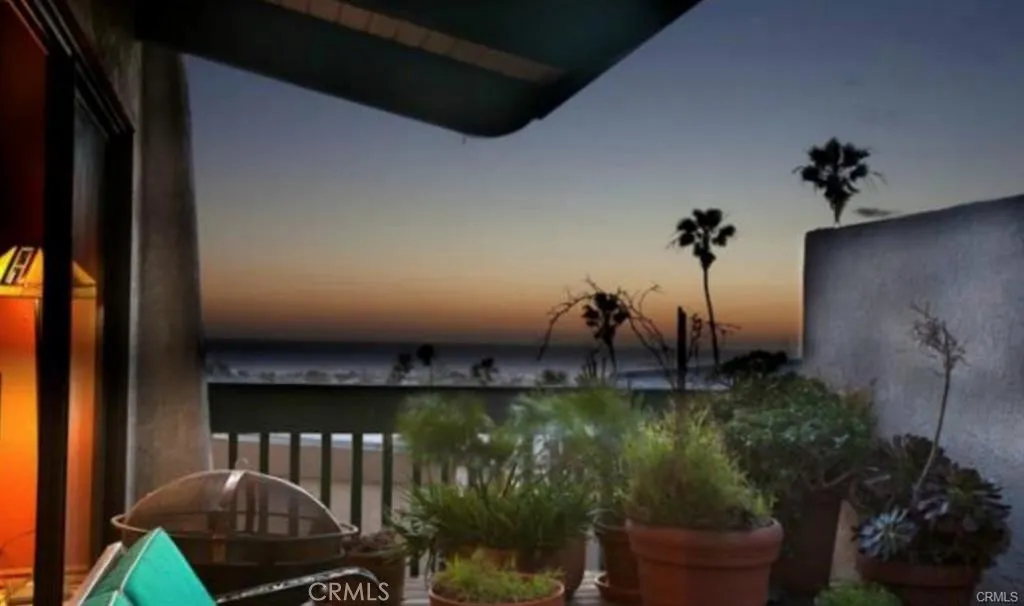 Additional image 46 of 962 1st Street Unit C, Hermosa Beach, CA 90254
