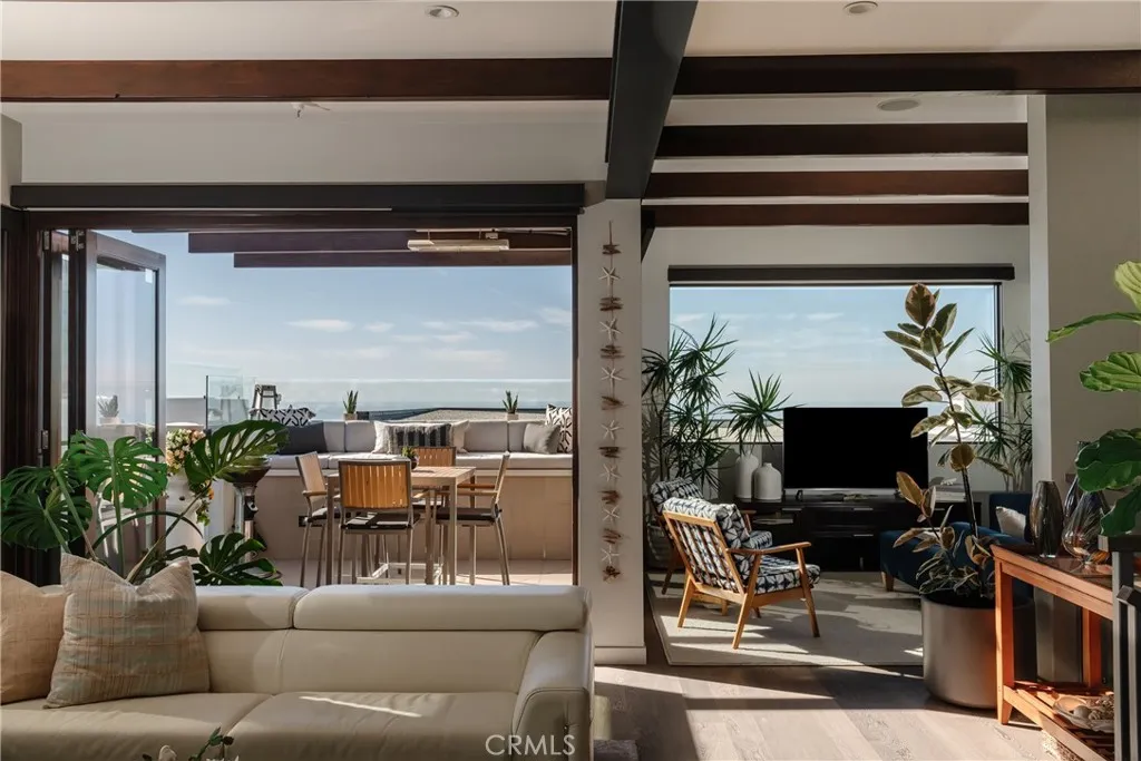 Additional image 63 of 105 Bayview Drive, Manhattan Beach, CA 90266