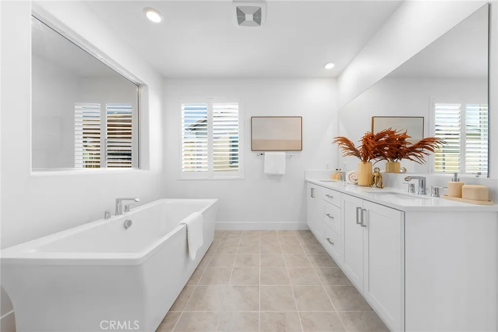 Additional image 31 of 208 Zawn, Irvine, CA 92618