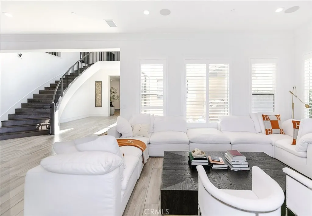 Additional image 87 of 20300 W Windsor Lane, Northridge, CA 91326