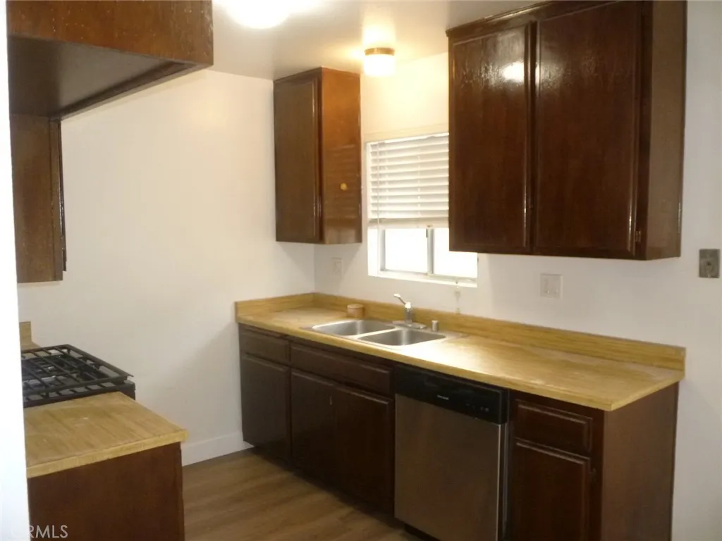 Additional image 4 of 1855 W 166th St Unit B, Gardena, CA 90247