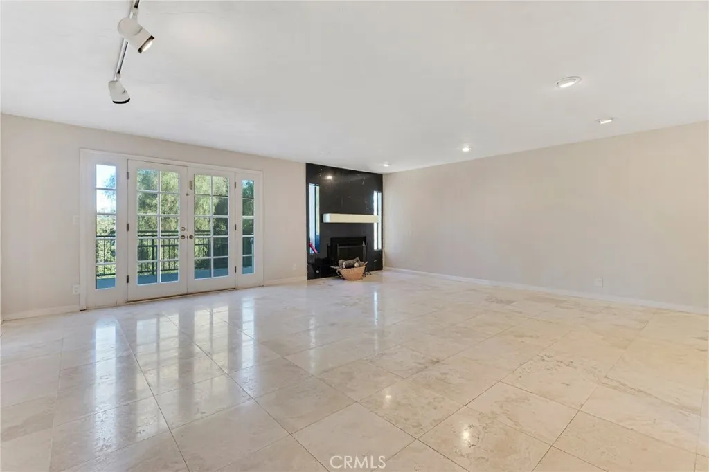Additional image 53 of 22781 Macfarlane Drive, Woodland Hills, CA 91364
