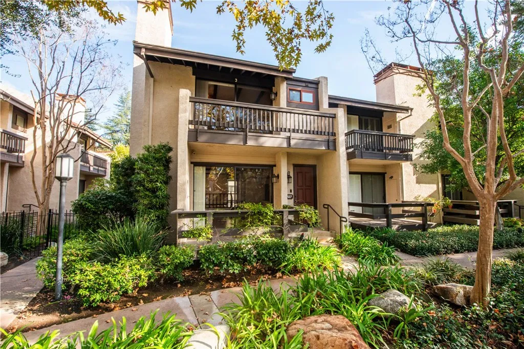 Additional image 2 of 5711 Owensmouth Unit 127, Woodland Hills, CA 91367