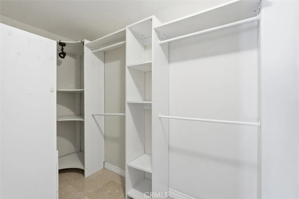 Additional image 27 of 233 S Irena Ave Unit 1, Redondo Beach, CA 90277