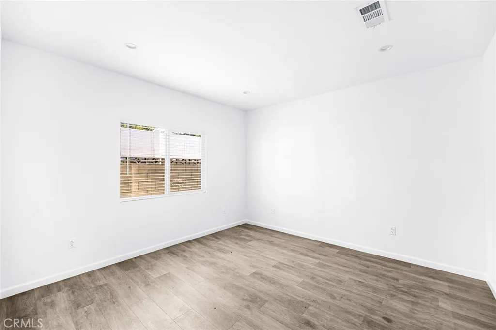 Additional image 27 of 7044 White Oak Ave Unit A, Van Nuys, CA 91406