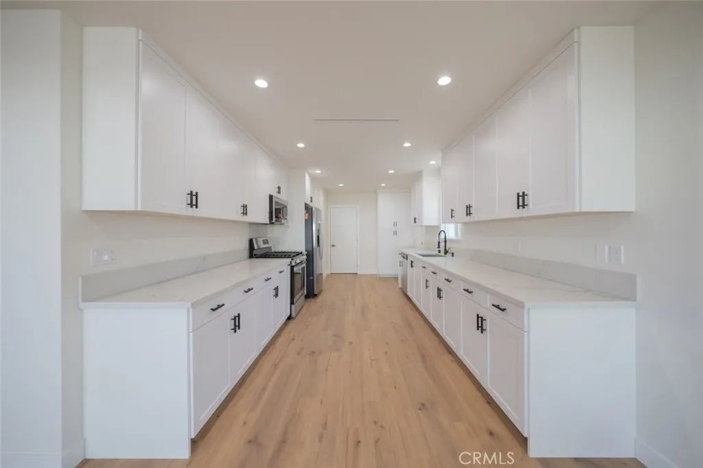 Additional image 3 of 14727 Leadwell, Van Nuys, CA 91405