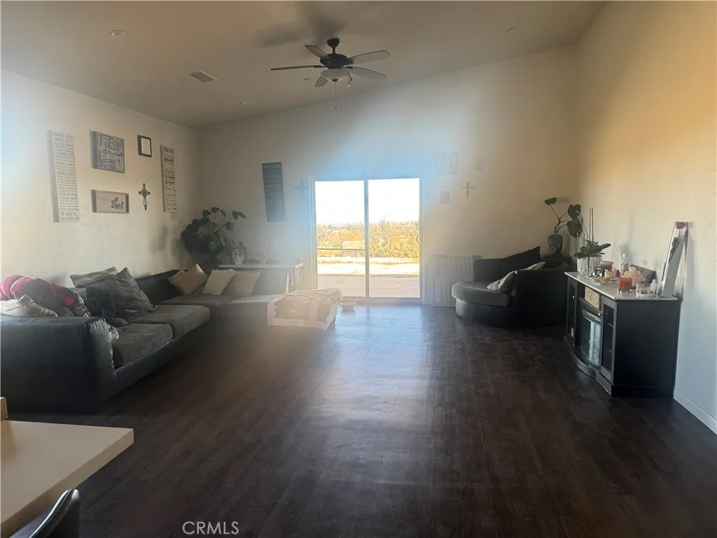 Additional image 4 of 8625 Flowerfield Rd, Phelan, CA 92371