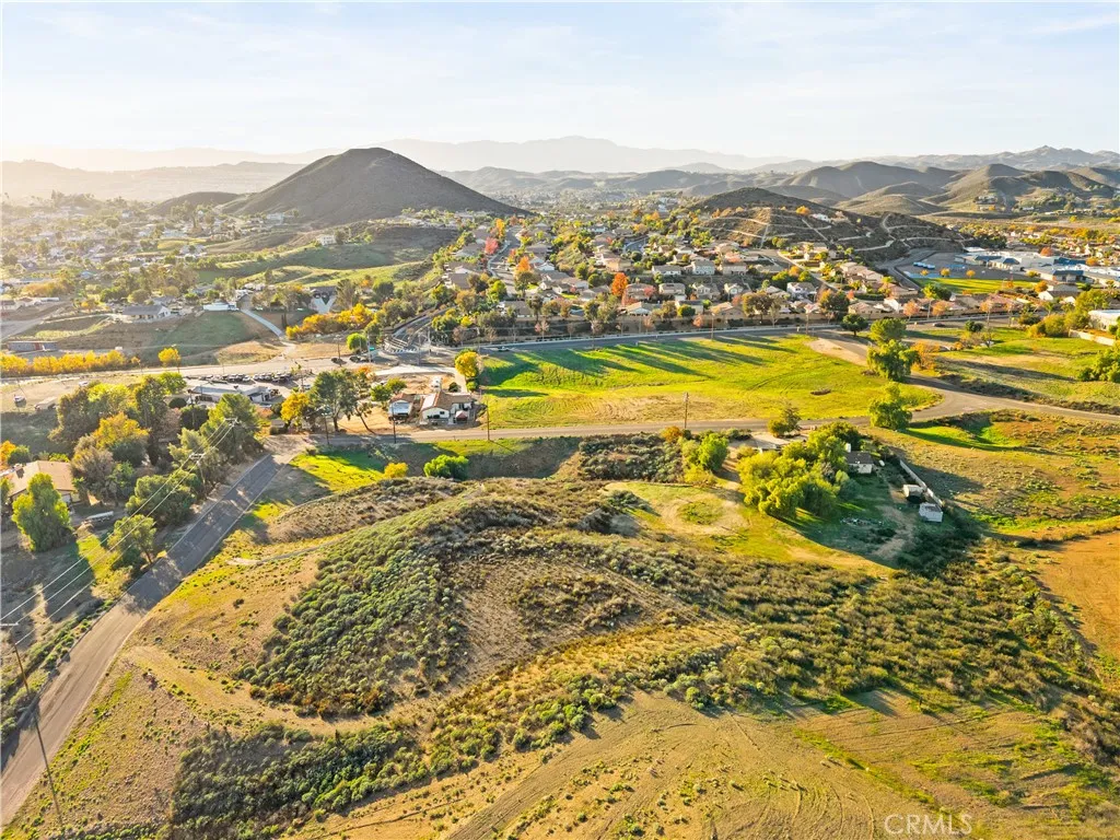 Additional image 27 of 23930 Beverly Dr, Menifee, CA 92587