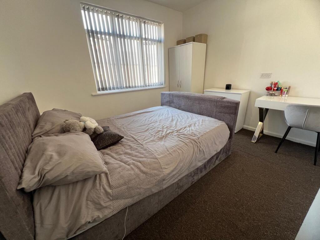 Additional image 11 of Gleave Rd - £13,800 P.A NET RENT, Selly Oak, Birmingham, B29