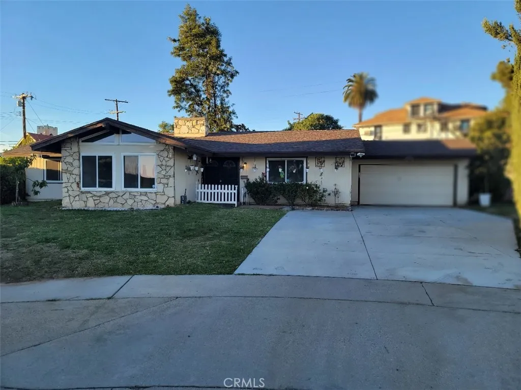 Additional image 2 of 6984 Center St, Highland, CA 92346
